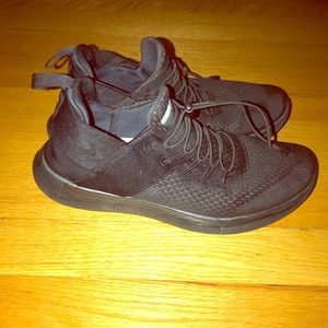 🖤Nike free run size: 8🖤